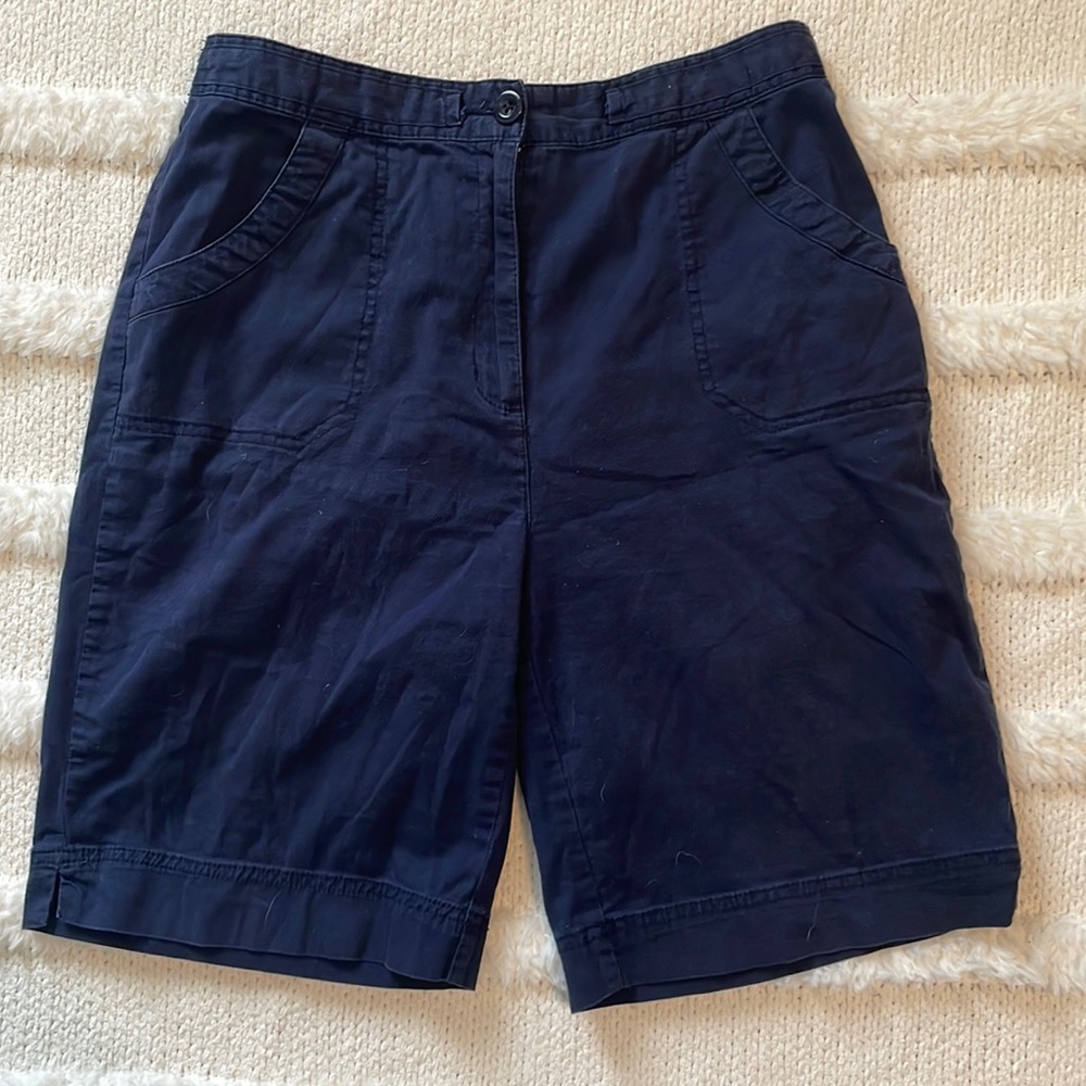 Karen Scott Bermuda shorts navy blue pockets back elastic waist cotton size 10